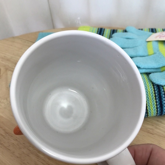 Snowman Mug and Hat Scarf Gloves - Winter Warm Up - Picture 8 of 8